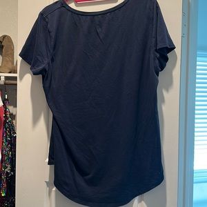 LULULEMON LOVE TEE SIZE LARGE NAVY BLUE